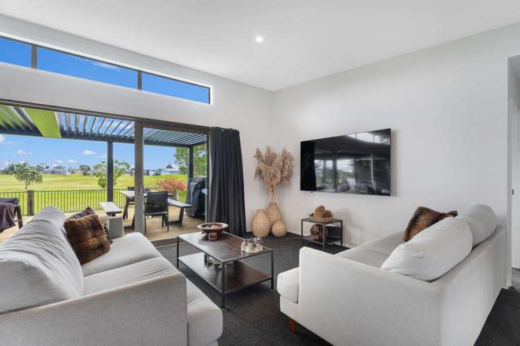 171 Rangiora Crescent Matarangi_8