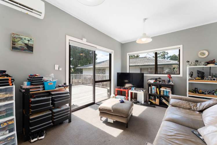 17 Lemnos Place Titirangi_28