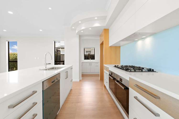 8 Shelby Place Long Bay_8