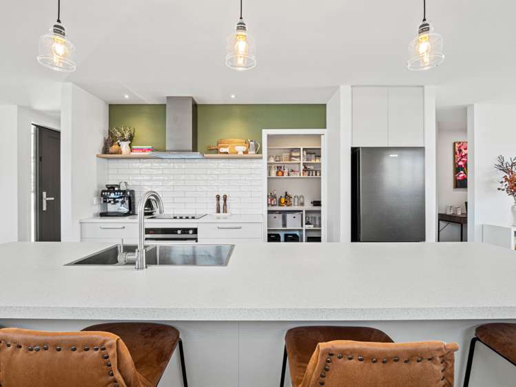 11 Till Street Jacks Point_2