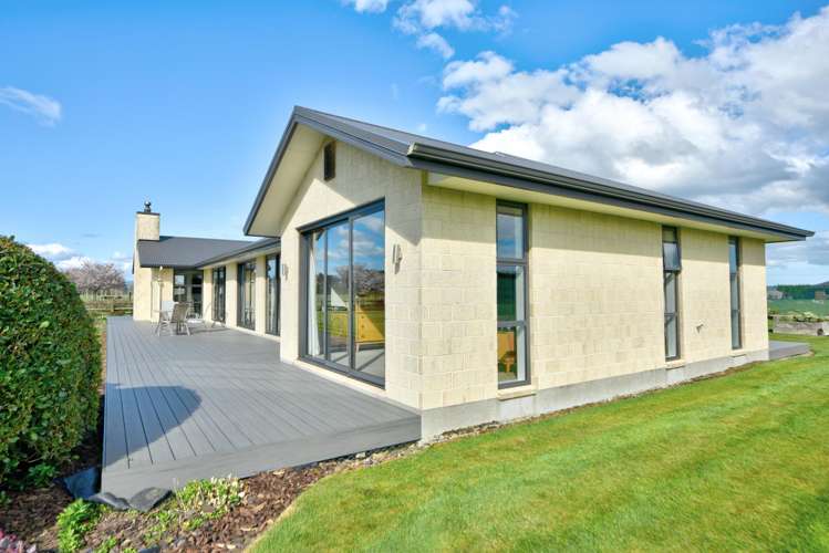 24 Mckinnon Road Edendale_31