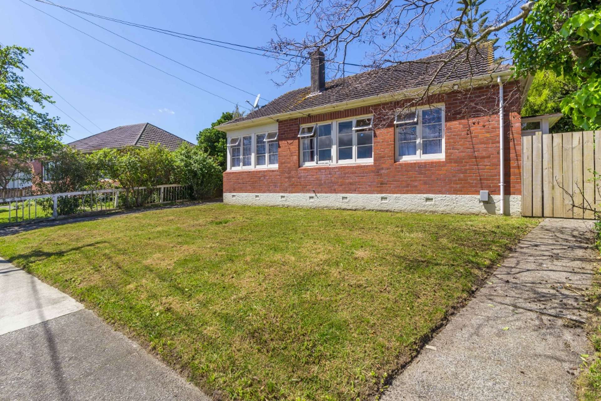 114 Judd Crescent Naenae_0