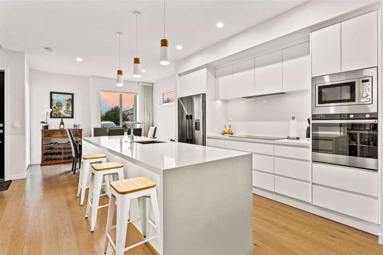 6 Catalina Bay Drive Hobsonville_7