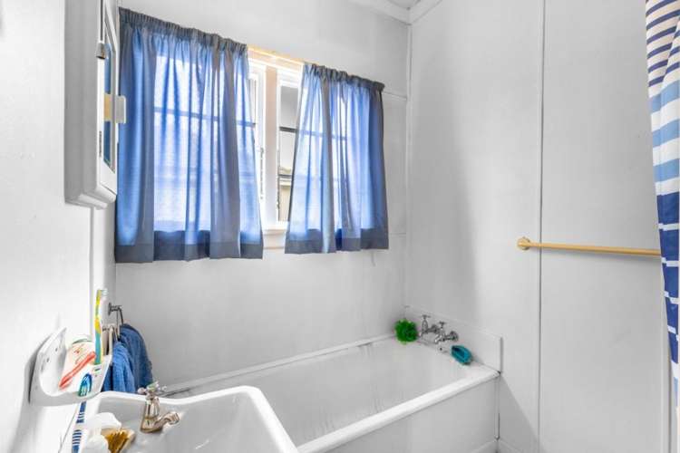 143 Conyers Street Heidelberg_11