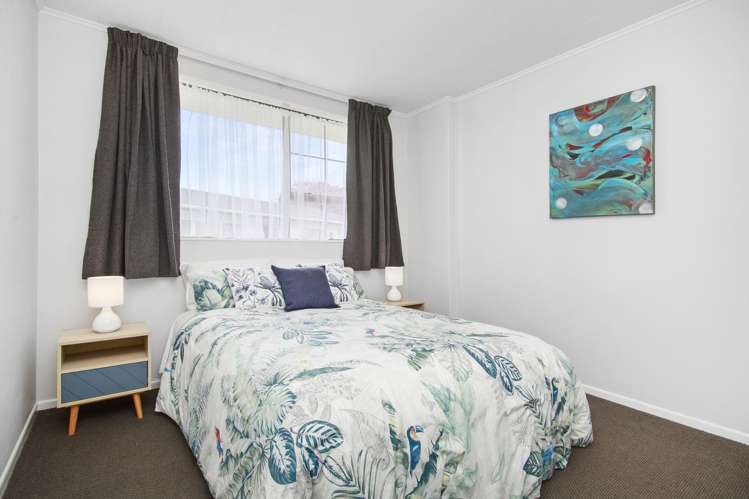 152 California Drive Totara Park_8