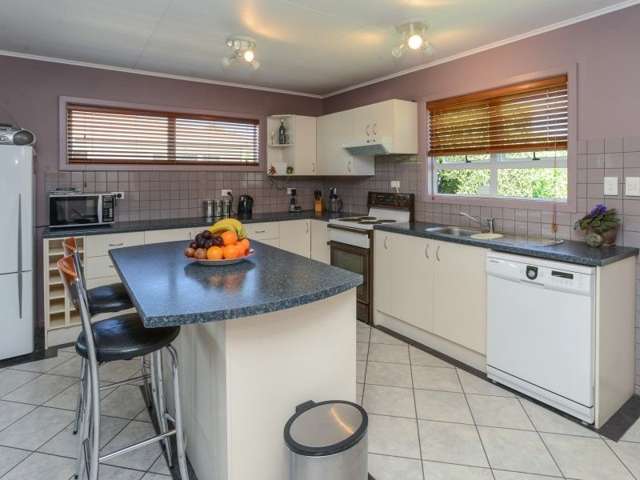 28 Hyla Road Haumoana_1