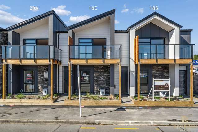 HYBRID MODERN LIVING