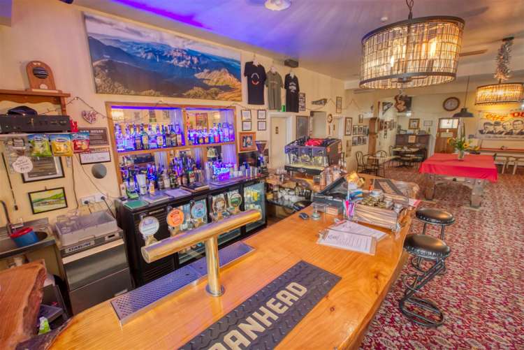 8 Hilton Street Blackball_11