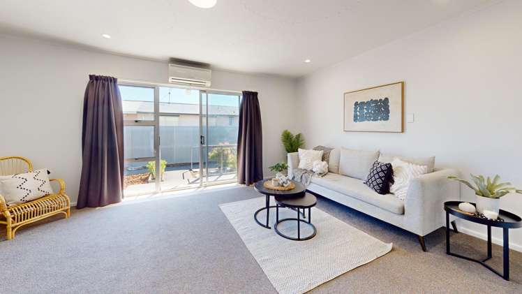 2/361 Burnett Street_5