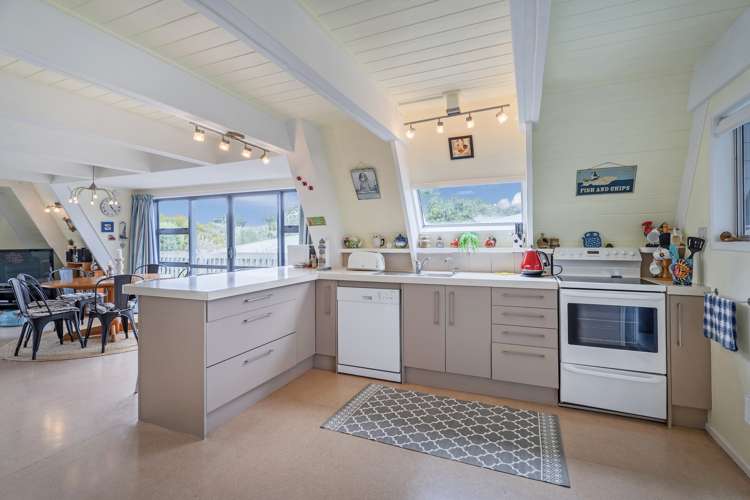 55 Oyster Drive Cooks Beach_8