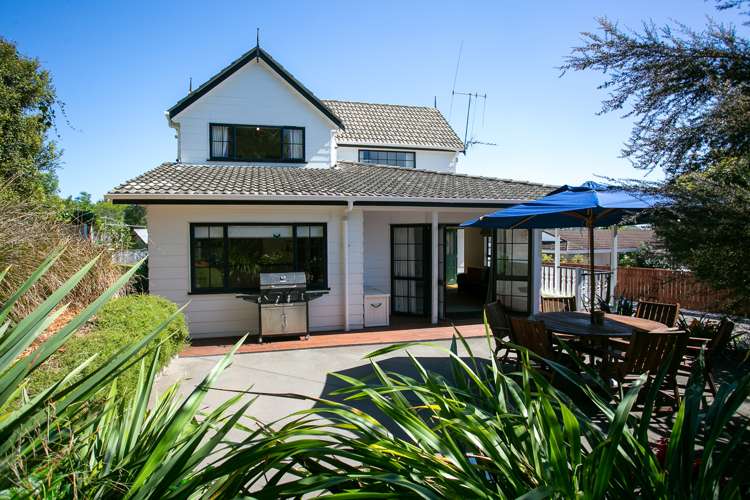 45 Sheridan Crescent Leamington_22