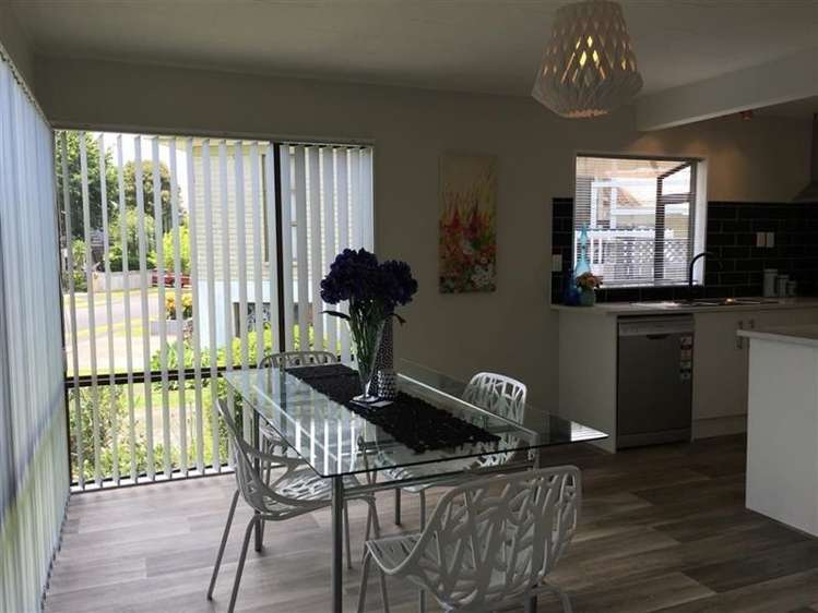 8 Pinehurst Place Wattle Downs_9