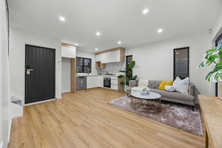 25 Rosamund Avenue New Windsor_1