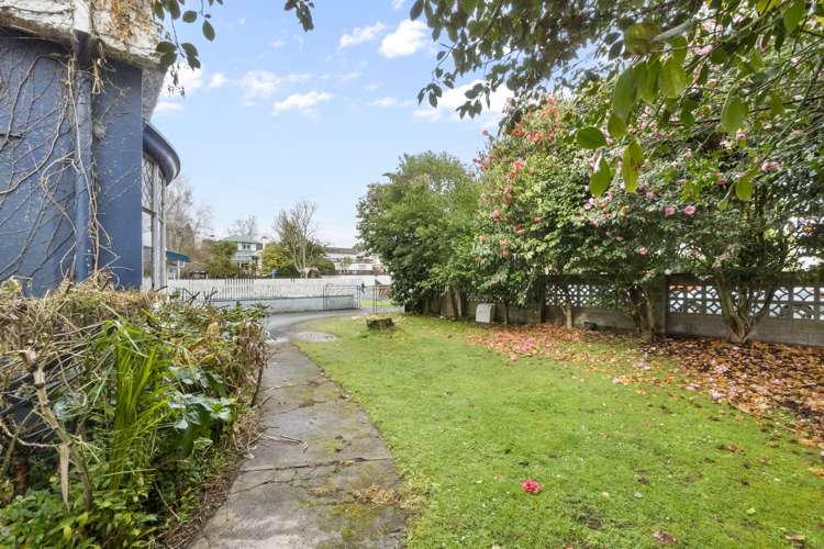 4 George Street Claudelands_22