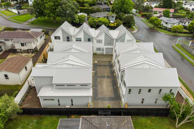 10A, B & C Clensmore Place Torbay_21