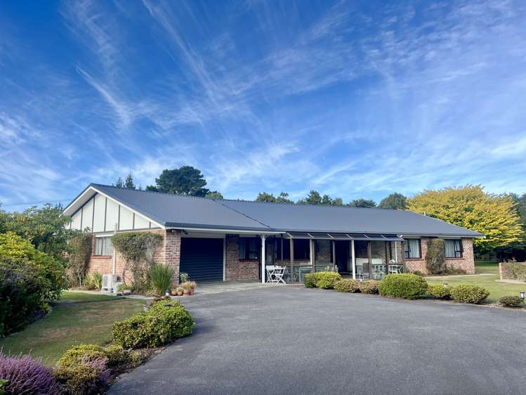 132 Grant Road Otatara_30