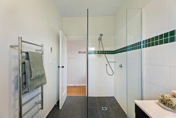 8 Tirotai Crescent Westmere_11