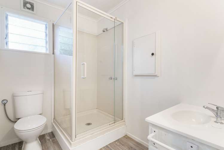 58 Yeovil Road Te Atatu Peninsula_16