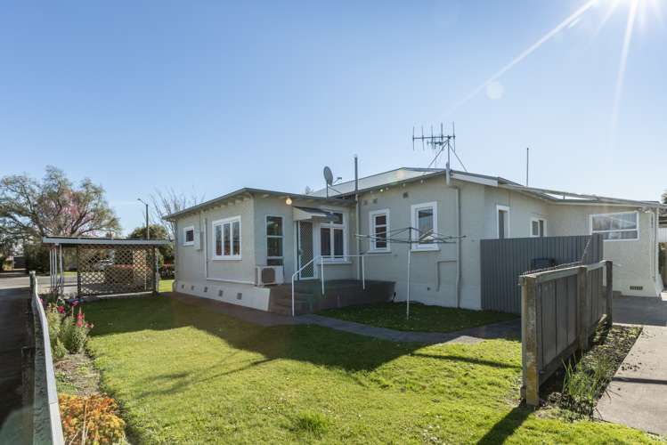 705 Avenue Road West Saint Leonards_14