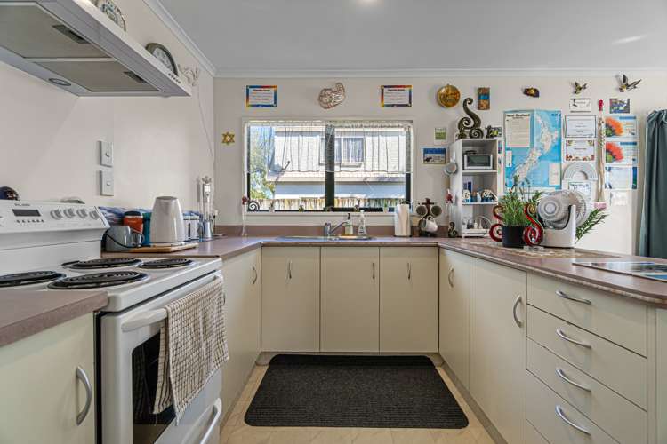 100 Thompson Street Leamington_1