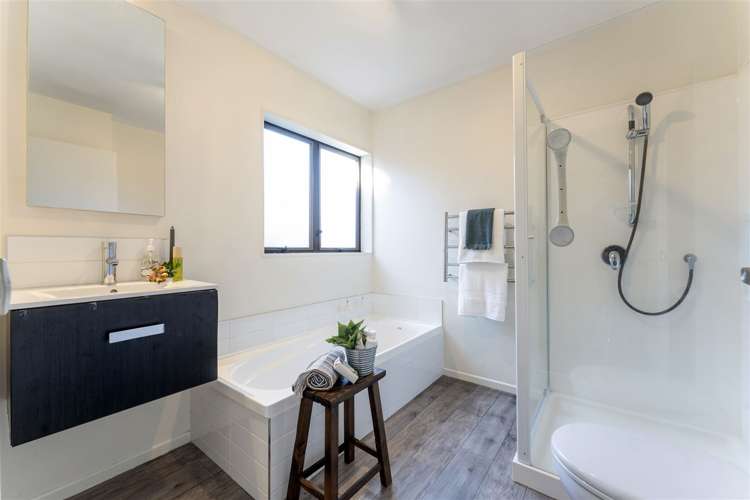 54a Searells Road Strowan_18