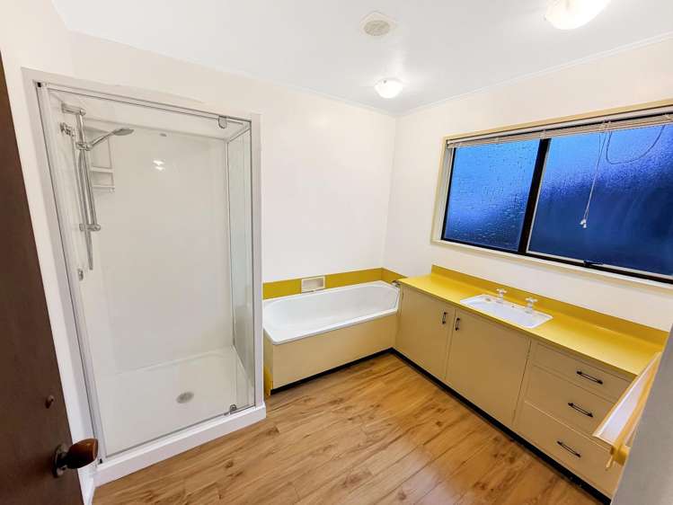 34A Woodham Drive 1383_6