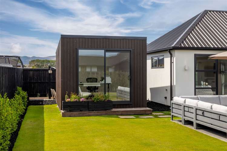 85 Oaks Drive Lincoln_23