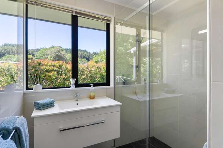 358 Valley Road Whataupoko_11