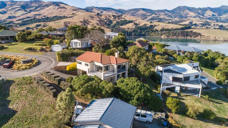 15 Ngaio Grove Robinsons Bay_23