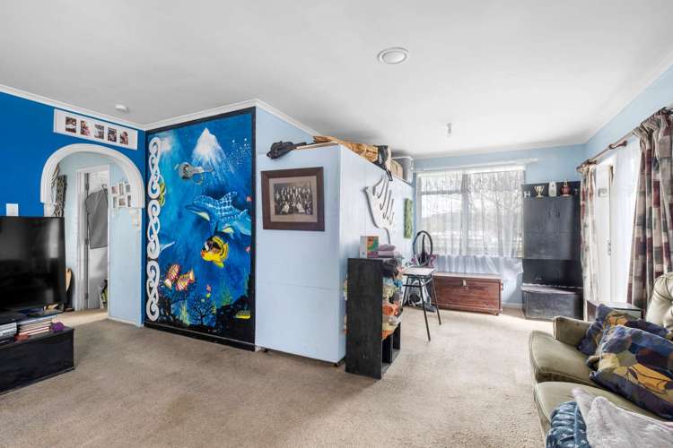 212 Tyndall Road Outer Kaiti_11