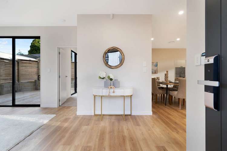 92c Godley Road Green Bay_4