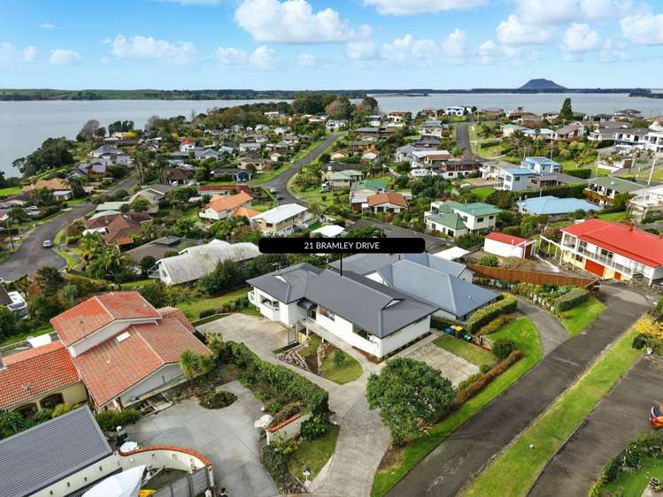 21 Bramley Drive_3