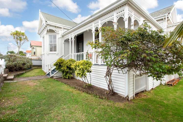 42 Calliope Road Devonport_4