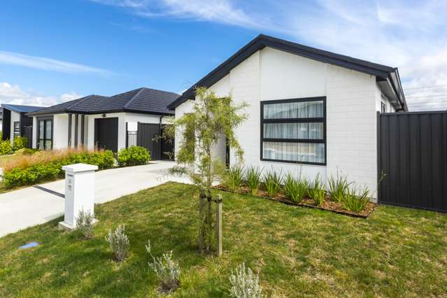 36 Te Kaeaea Crescent Wallaceville_2