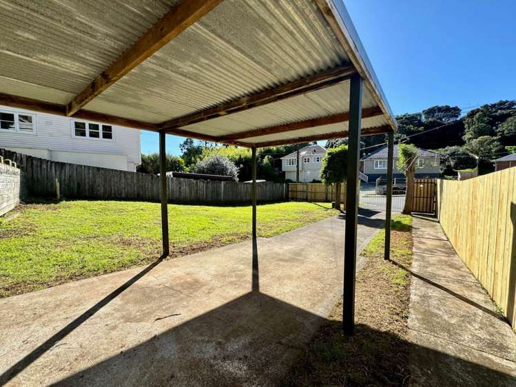 15 Connolly Avenue Mount Roskill_12