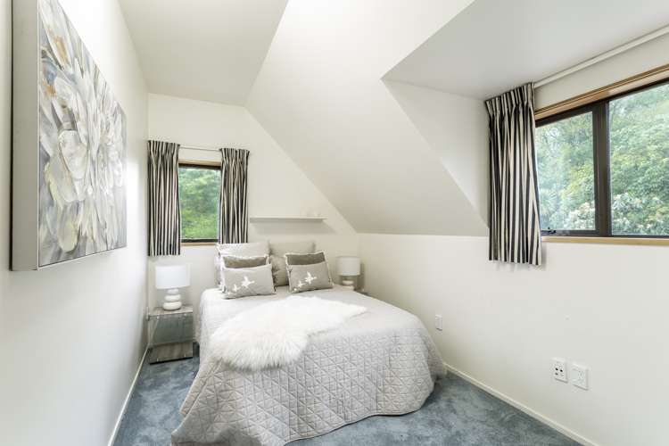 508 Queens Drive Dunedin Central_13