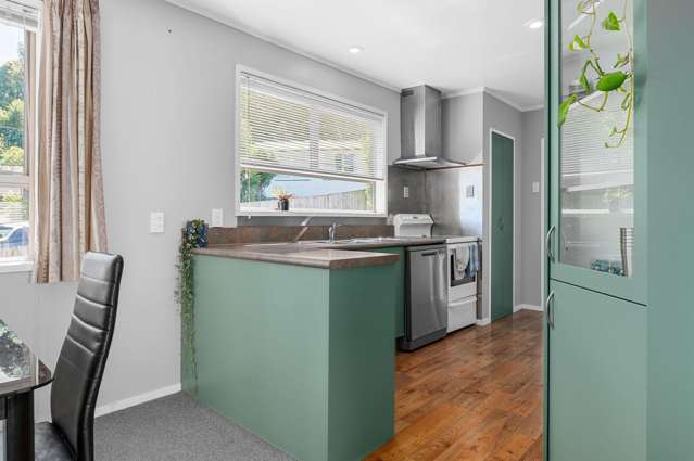 16 Rothesay Place Dinsdale_4