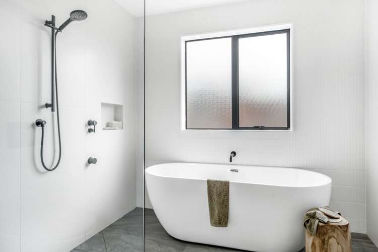 3 Glucina Avenue West Harbour_11