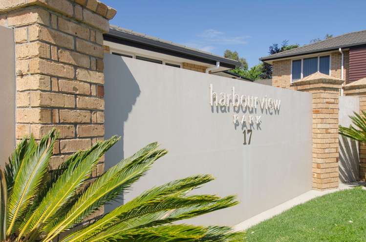 10/17 Simmonds Grove Greerton_8