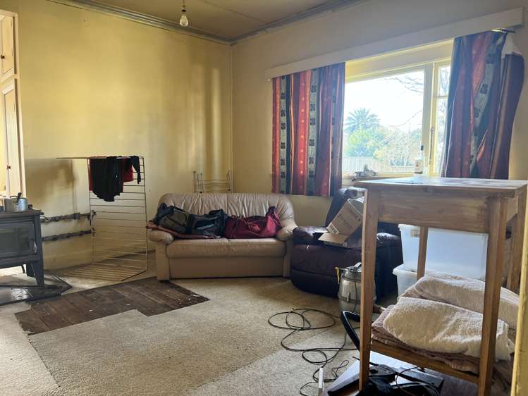 289 High Street Dannevirke_12