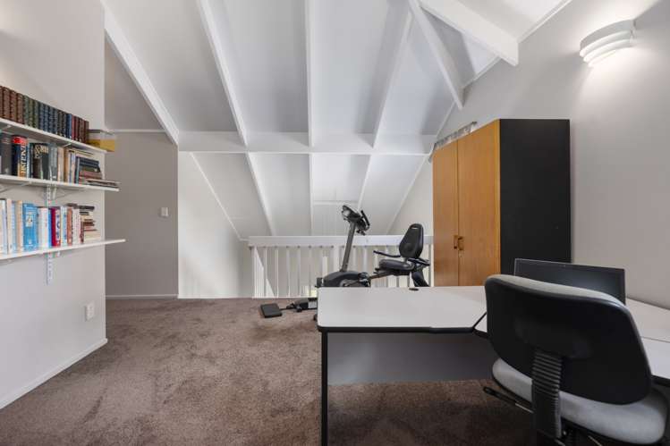 33 Grand Vue Road Kawaha Point_15