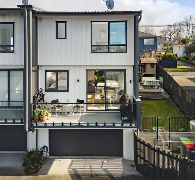 8 Lyndhurst Street Wai O Taiki Bay_1