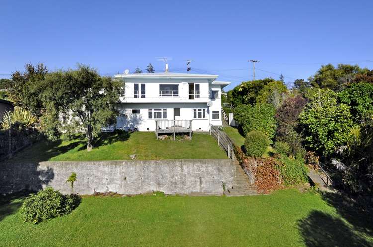 1 Moncrieff Avenue Britannia Heights_25