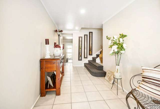 2/19 Churchill Road Cockle Bay_2