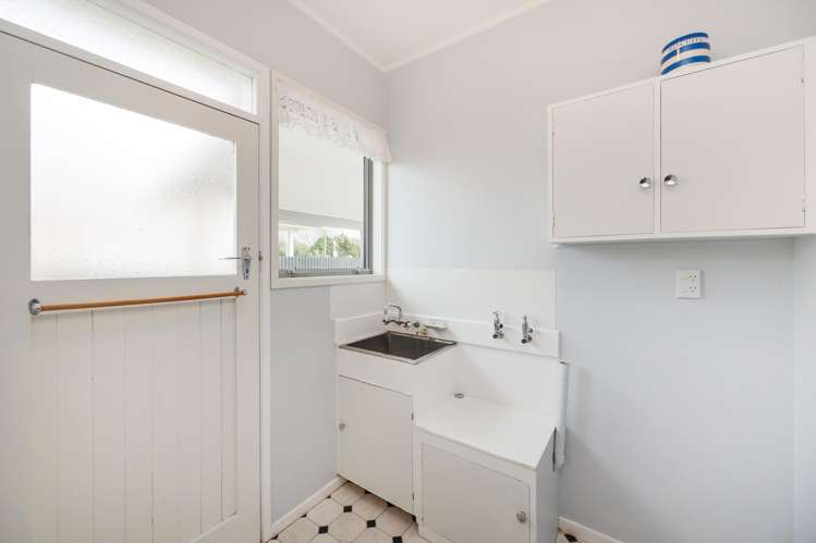 12 Bredins Line Marton_32
