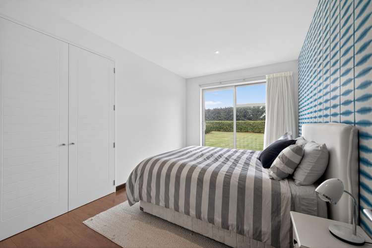 712 Highfield Road Burnham_14