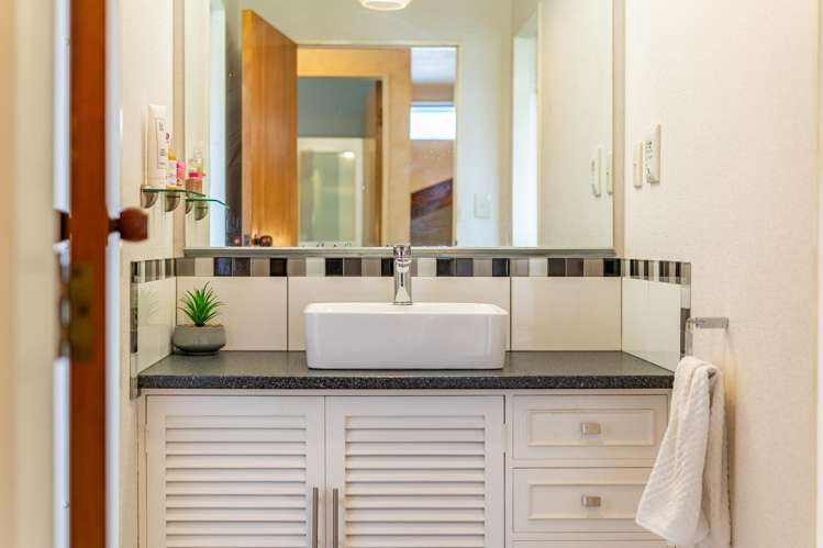 31 Amber Grove Birchville_21