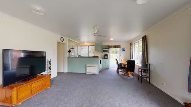 38 Davis Crescent Netherby_2