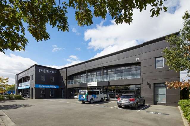 High Profile on Blenheim with Parking