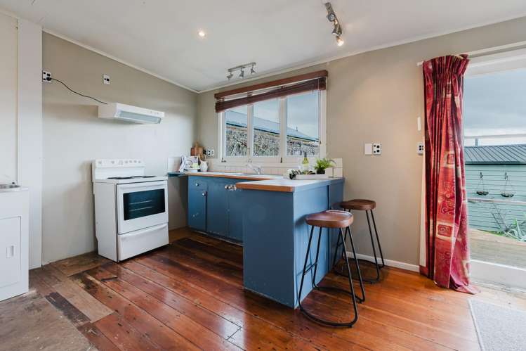 38 Brookfield Street Hamilton East_12